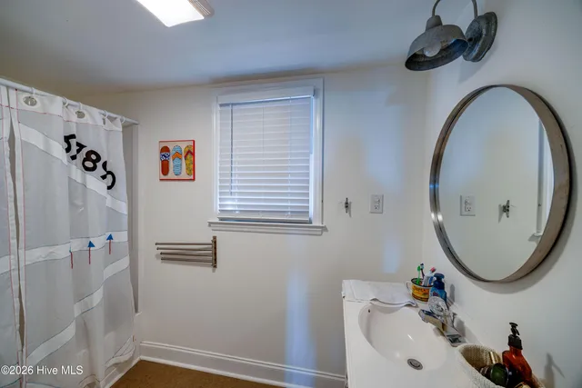 $445,000 | 2995 Hickory Point Road, Aurora, NC 27806