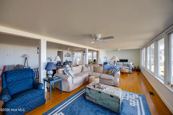 $445,000 | 2995 Hickory Point Road, Aurora, NC 27806