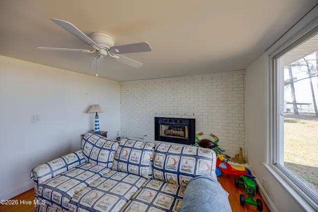 $445,000 | 2995 Hickory Point Road, Aurora, NC 27806