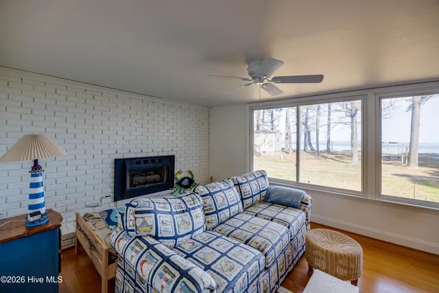 $445,000 | 2995 Hickory Point Road, Aurora, NC 27806