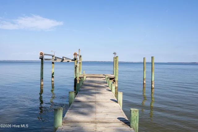 $445,000 | 2995 Hickory Point Road, Aurora, NC 27806