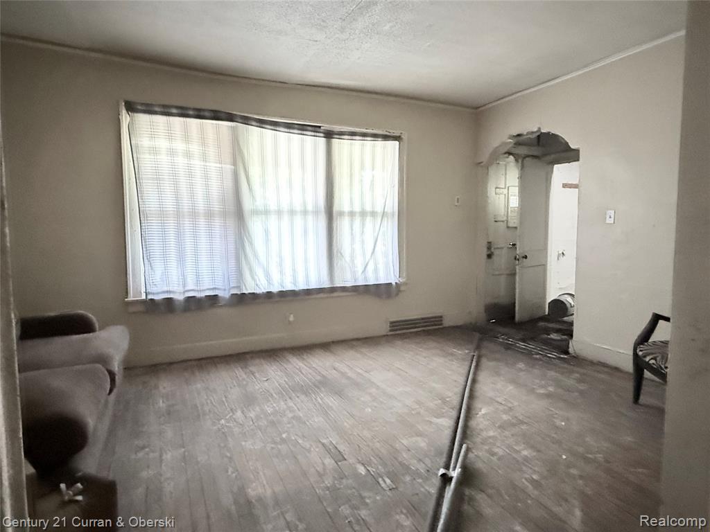 14567 Indiana Street Detroit, MI 48238 - Photo 4 of 10