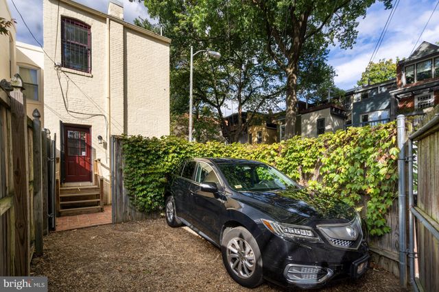 $1,125,000 | 1614 Swann Street Northwest, Washington, DC 20009