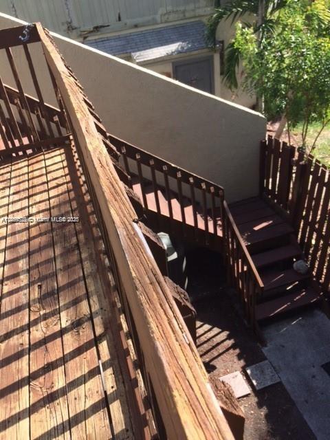 17 Crossings Circle, Unit E Boynton Beach, FL 33435 - Photo 8 of 20 a view of outdoor space and deck