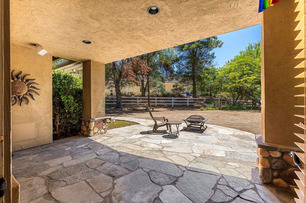 2445 Southern Oak Road Ramona, CA 92065 - Photo 40 of 60