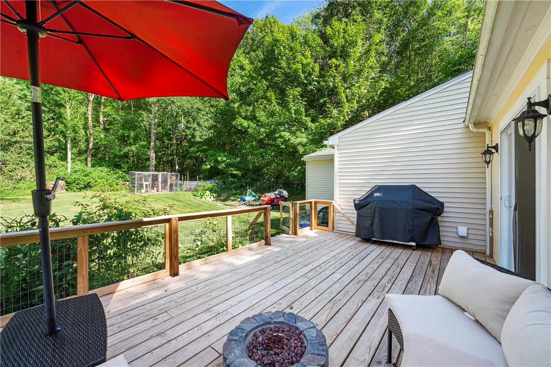 74 Maple Leaf Road Burrillville, RI 02826 - Photo 23 of 26