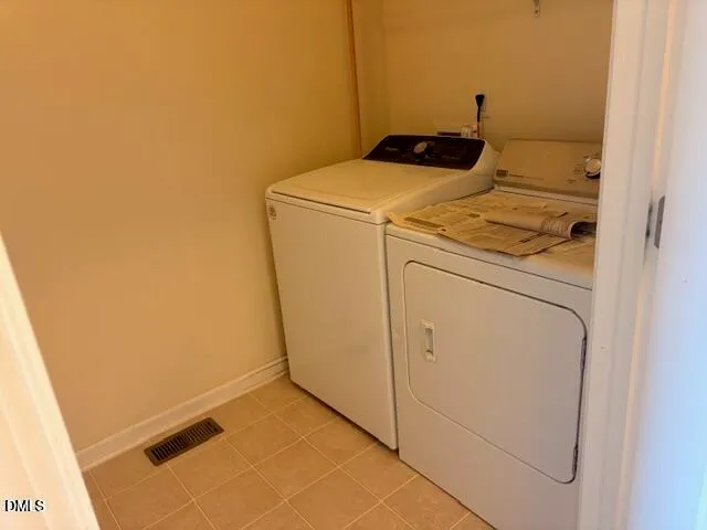 $1,795 | 702 Treviso Lane, Apex, NC 27502