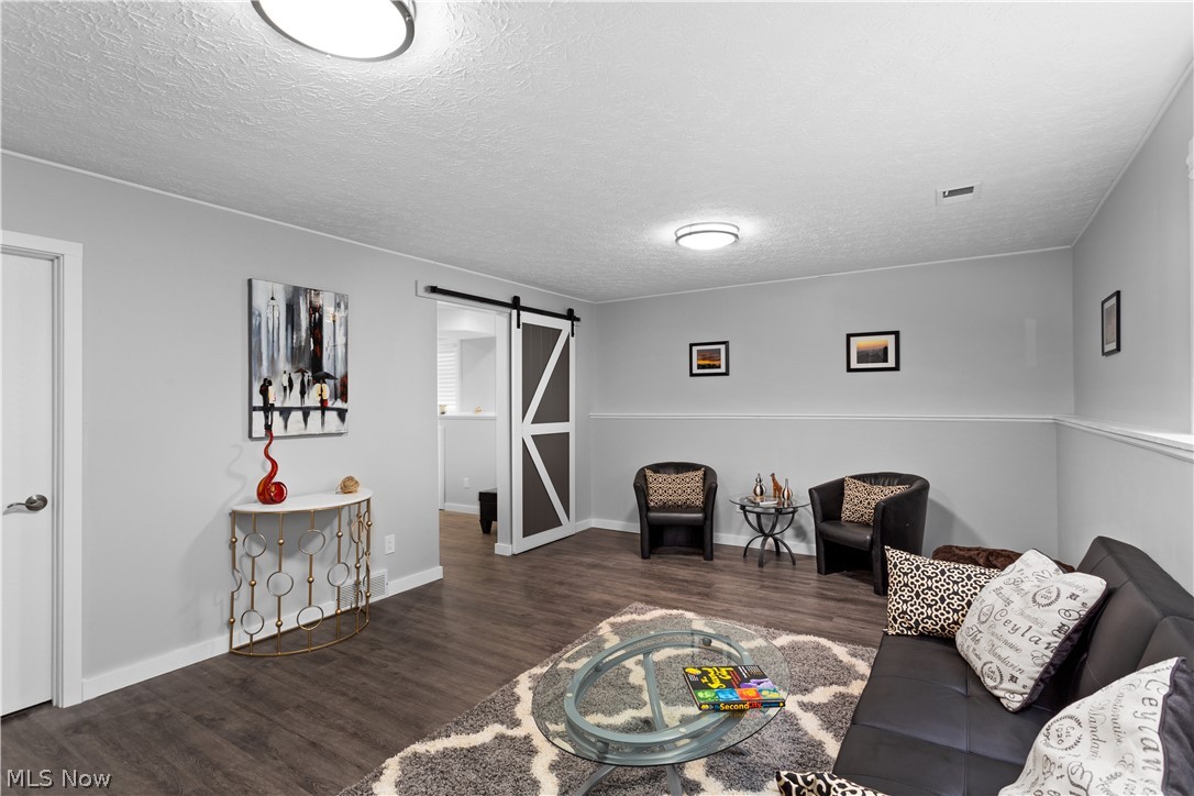 1179 Monarch Road Cleveland, OH 44121 - Photo 29 of 35 Gallery Image 29