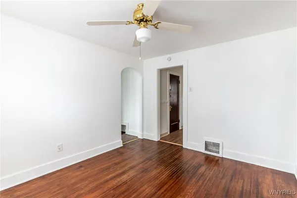 $1,600 | 189 Hamilton Drive, Unit 2, Amherst, NY 14226