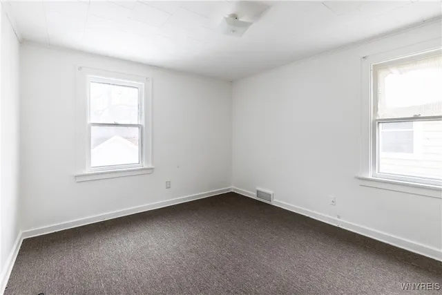 $1,600 | 189 Hamilton Drive, Unit 2, Amherst, NY 14226