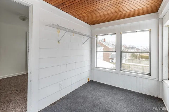 $1,600 | 189 Hamilton Drive, Unit 2, Amherst, NY 14226