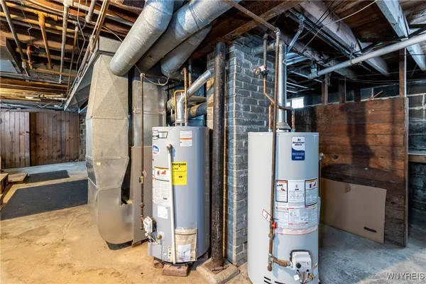 $1,600 | 189 Hamilton Drive, Unit 2, Amherst, NY 14226