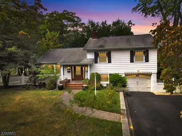 $800,000 | 2005 Nassau Drive, Spring Lake, NJ 07762