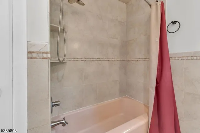 $800,000 | 2005 Nassau Drive, Spring Lake, NJ 07762