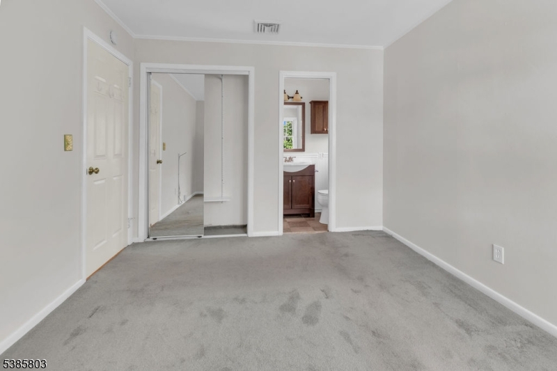 2005 Nassau Drive Spring Lake, NJ 07762 - Photo 15 of 32