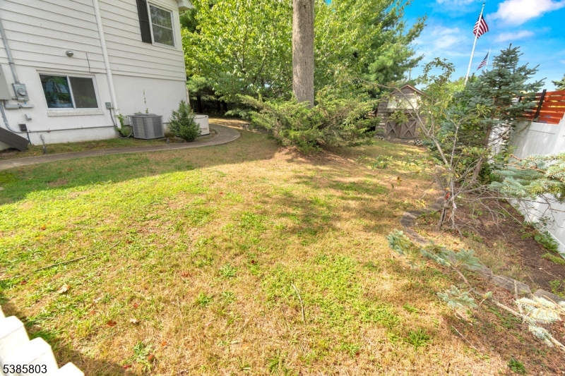 2005 Nassau Drive Spring Lake, NJ 07762 - Photo 26 of 32