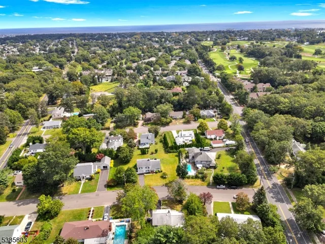 $800,000 | 2005 Nassau Drive, Spring Lake, NJ 07762