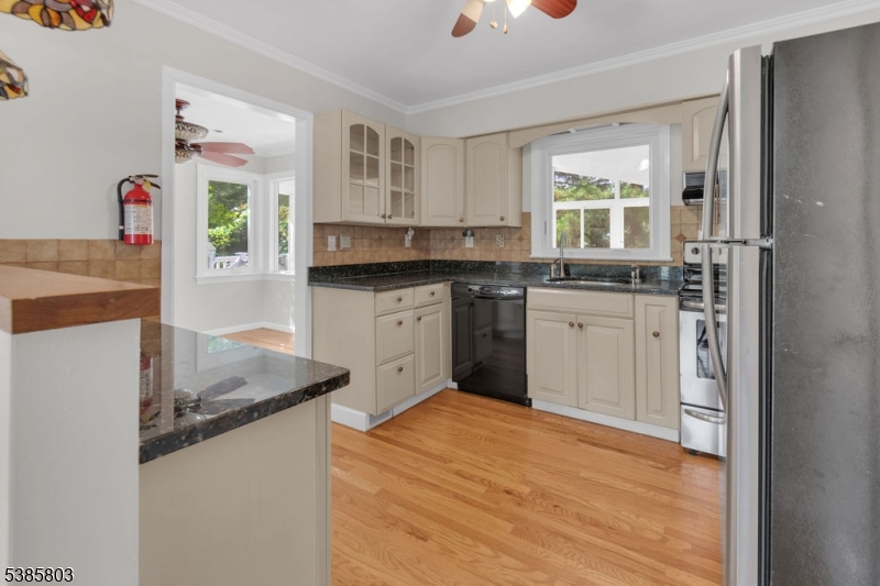 2005 Nassau Drive Spring Lake, NJ 07762 - Photo 5 of 32