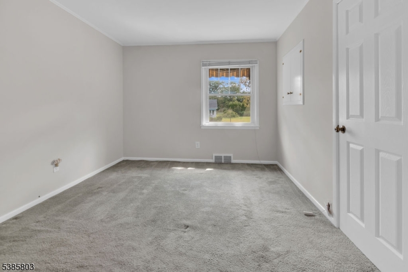 2005 Nassau Drive Spring Lake, NJ 07762 - Photo 9 of 32