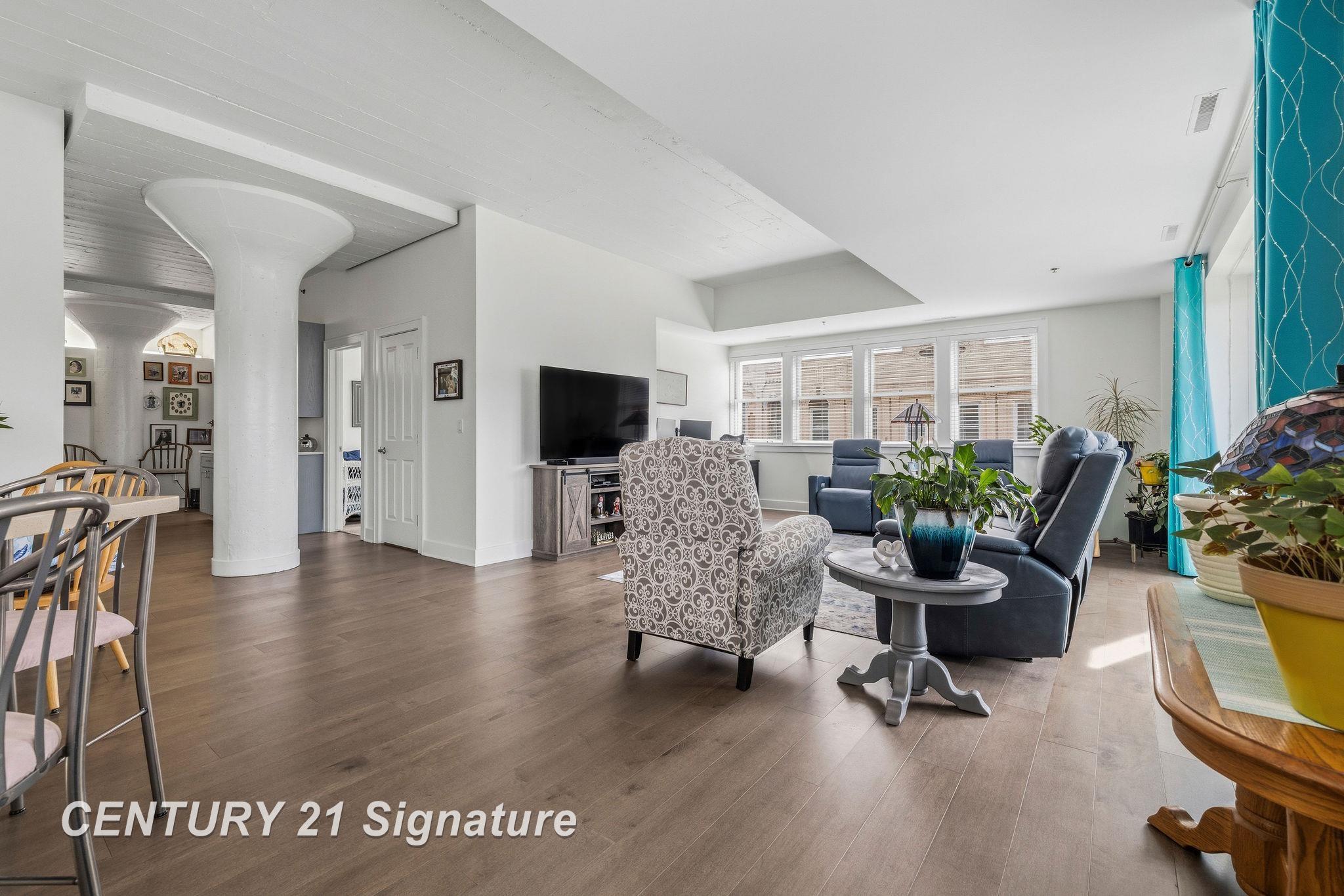 225 Jennison Place Bay City, MI 48708 - Photo 10 of 61