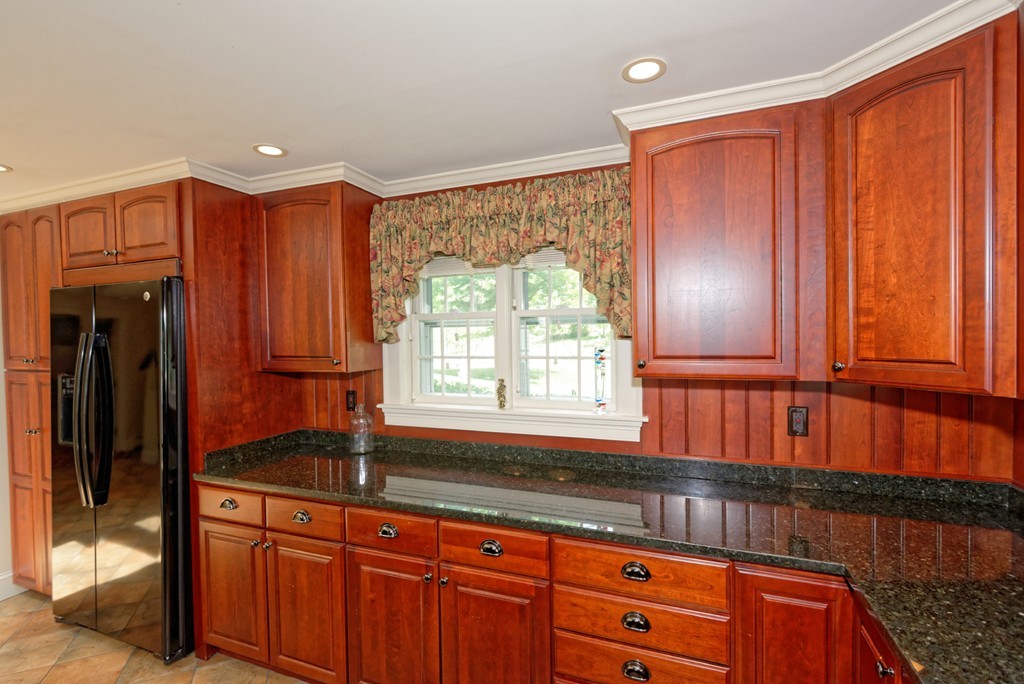 159 Millville Road Mendon, MA 01756 - Photo 12 of 30 Gallery Image 12