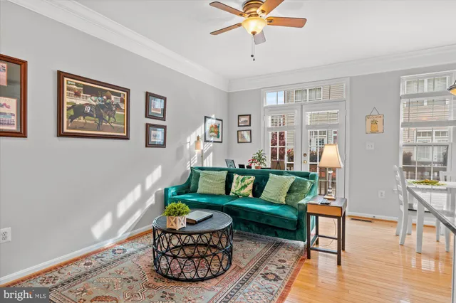 $869,900 | 326 Cameron Station Boulevard, Alexandria, VA 22304