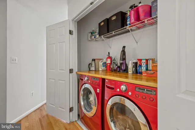 $869,900 | 326 Cameron Station Boulevard, Alexandria, VA 22304