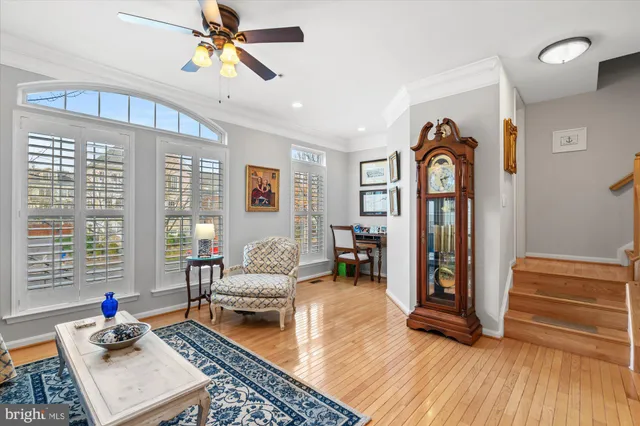 $869,900 | 326 Cameron Station Boulevard, Alexandria, VA 22304