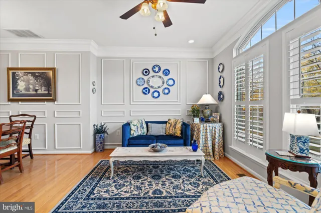 $869,900 | 326 Cameron Station Boulevard, Alexandria, VA 22304