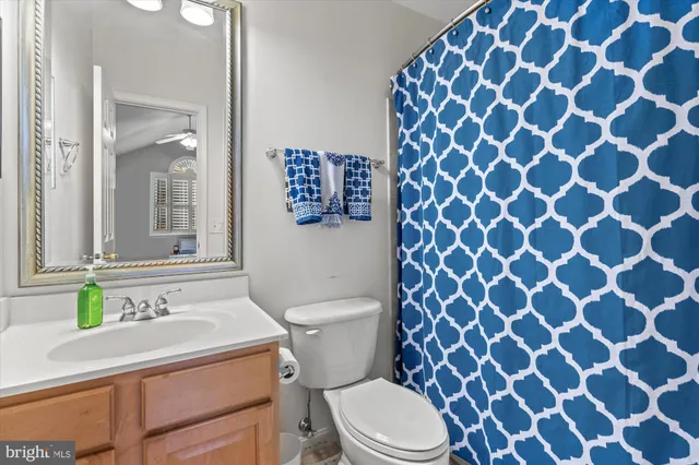 $869,900 | 326 Cameron Station Boulevard, Alexandria, VA 22304