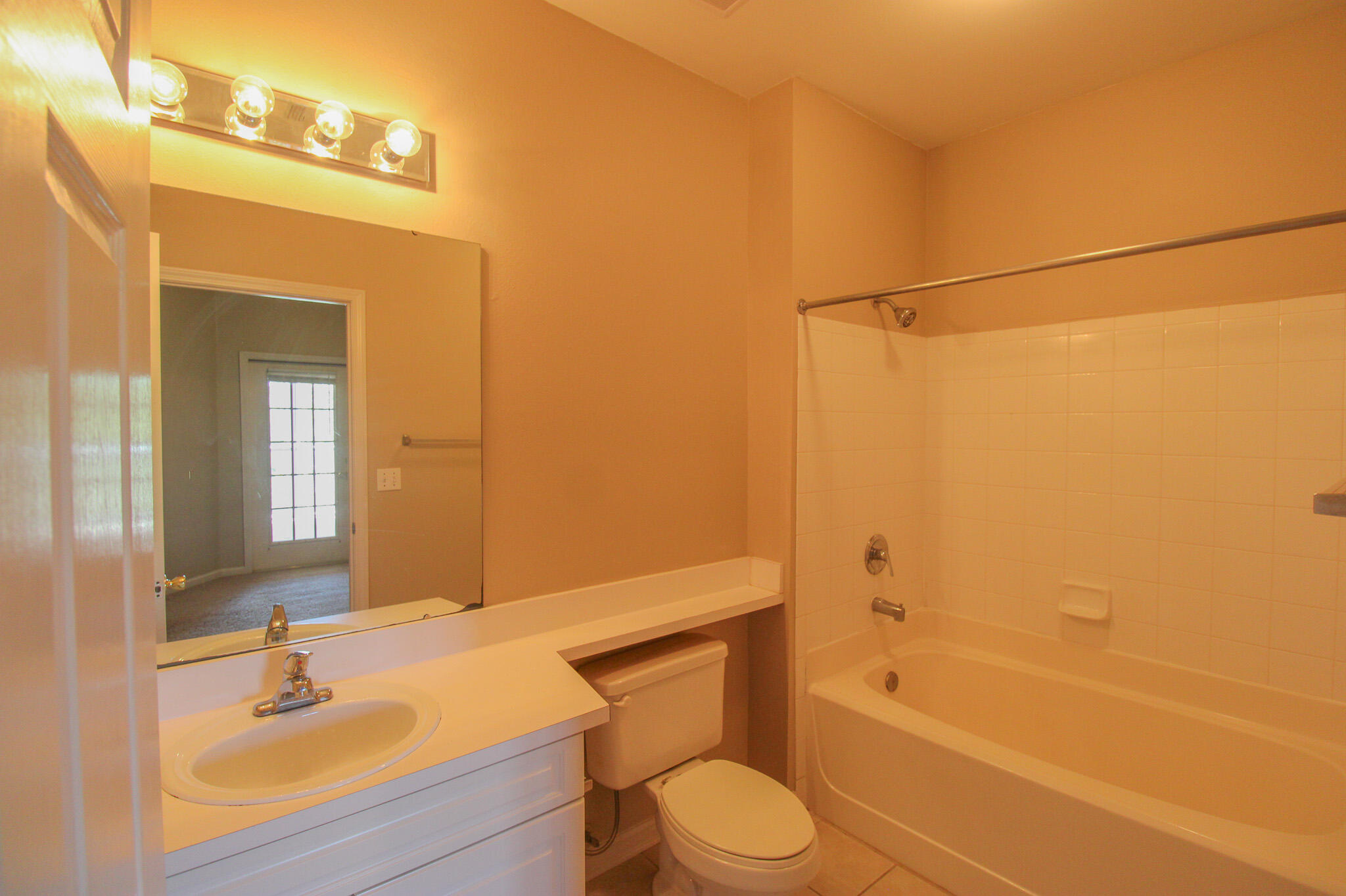 2037 Telfair Way Charleston, SC 29412 - Photo 16 of 22 IMG_7002