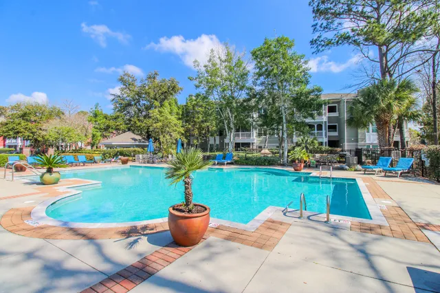 $1,975 | 2037 Telfair Way, Charleston, SC 29412