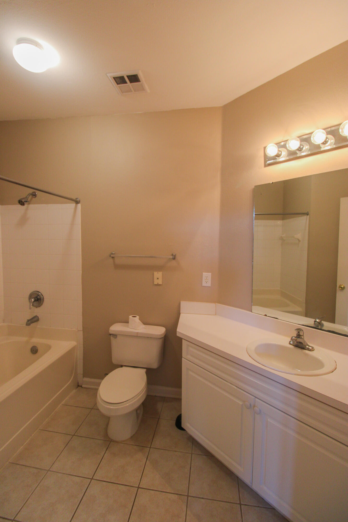 2037 Telfair Way Charleston, SC 29412 - Photo 9 of 22 IMG_6984