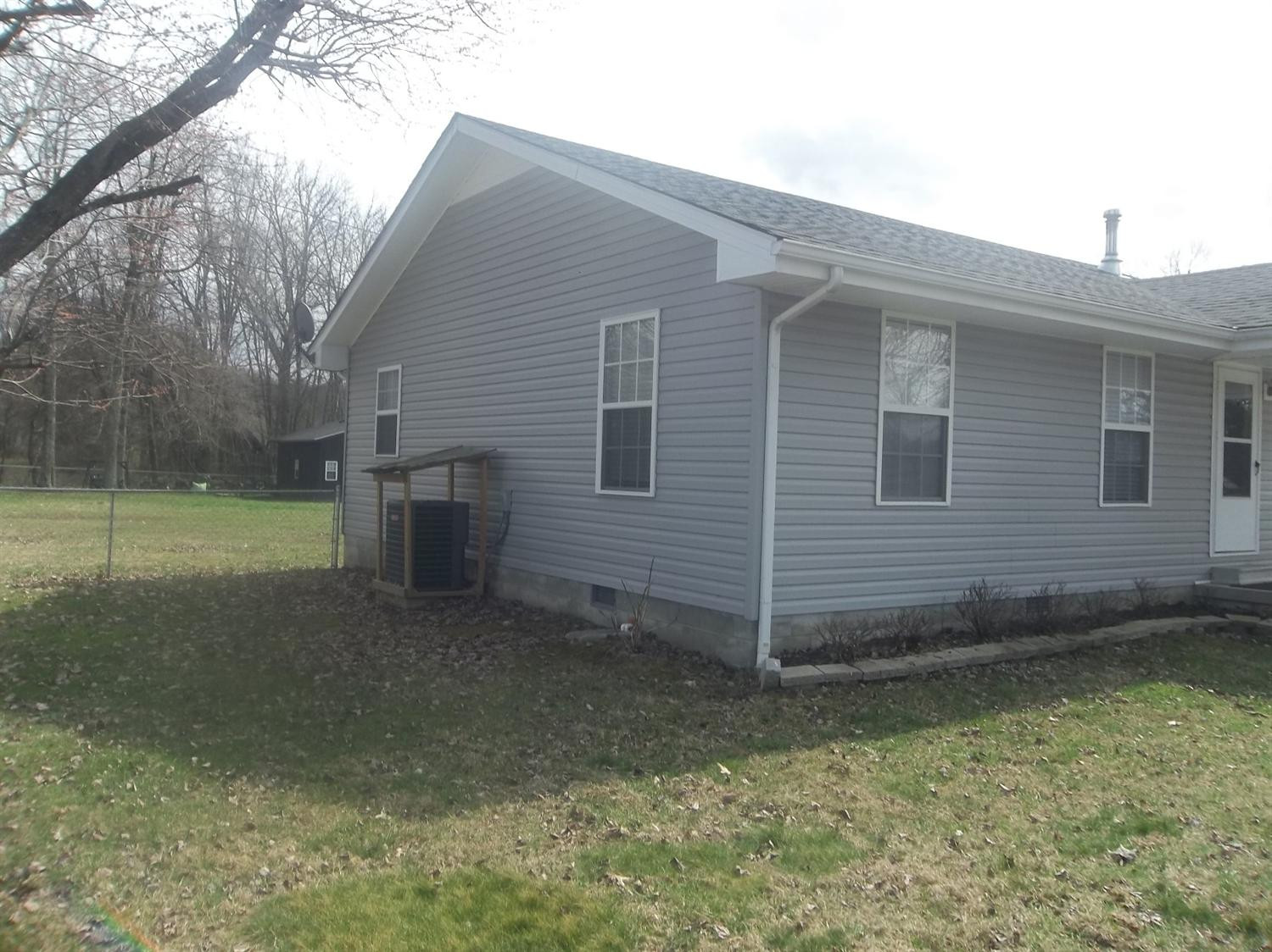 1715 Welch Road Jeffersonville, KY 40337 - Photo 19 of 25 Photo 19