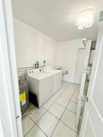 $2,500 | 5719 Northwest 86th Avenue, Tamarac, FL 33321