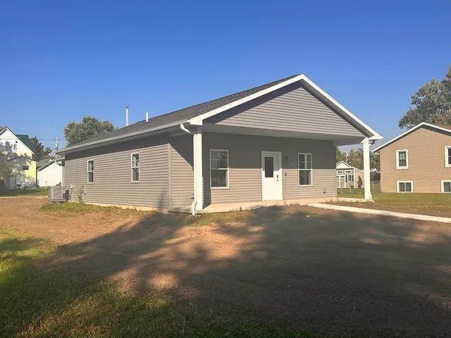 $269,900 | 511 Pine Mauston Wi 53948, Mauston, WI 53948