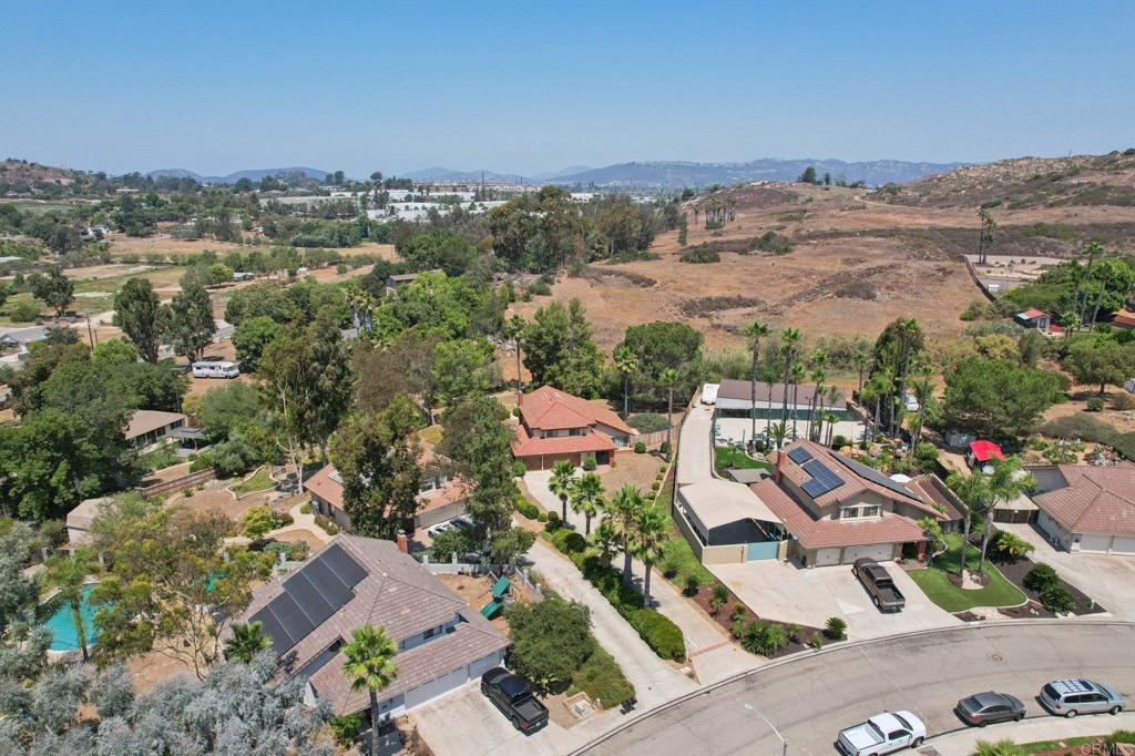2432 Live Oak Road Escondido, CA 92029 - Photo 7 of 74