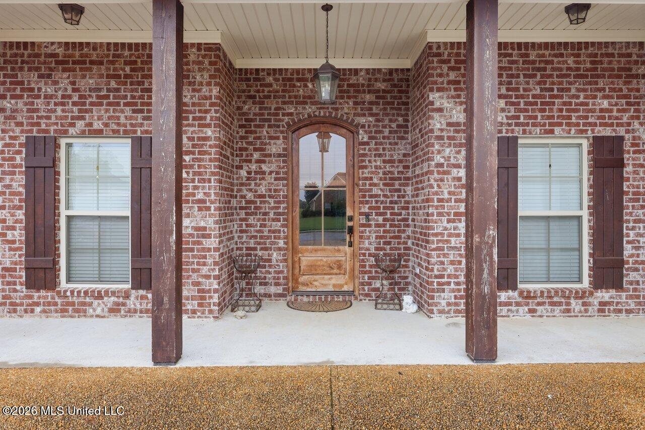 247 Tucker Drive Brandon, MS 39042 - Photo 2 of 25 247 Tucker Dr Hometoursms.com 3 (1)