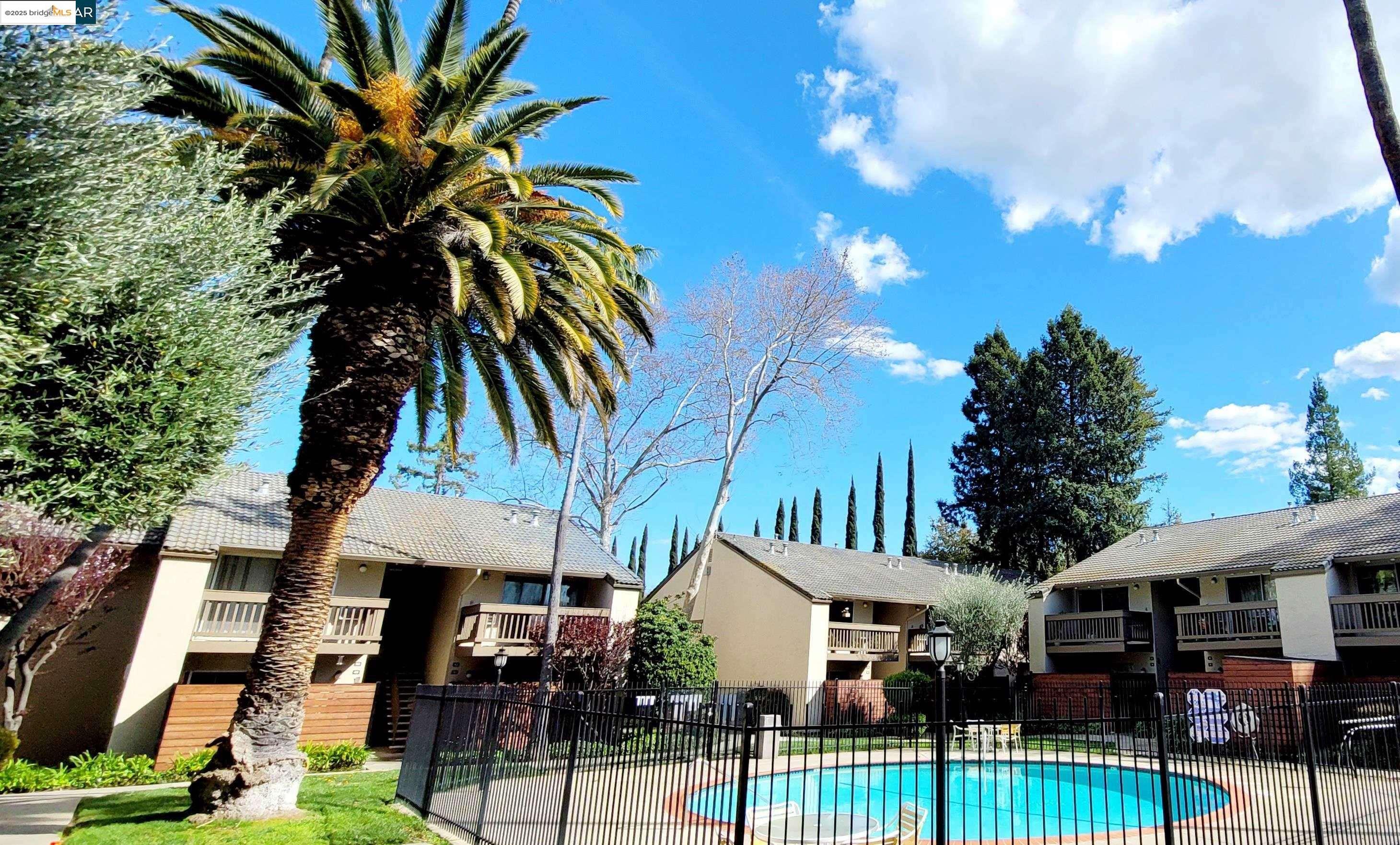 2734 Oak Road, Unit 105 Walnut Creek, CA 94597 - Photo 1 of 1 Gallery Image 1