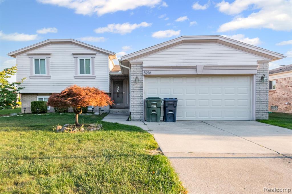 5216 Peekskill Drive Sterling Heights, MI 48310 - Photo 1 of 21