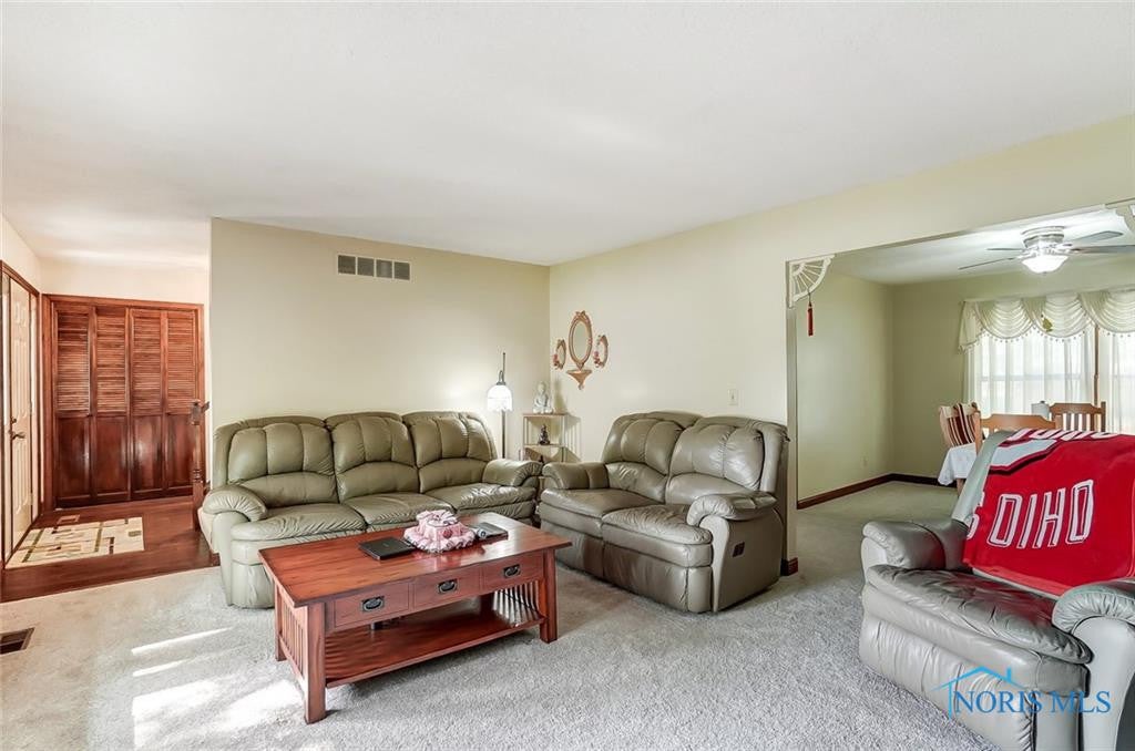 2318 Springmill Road Findlay, OH 45840 - Photo 4 of 32 Gallery Image 4