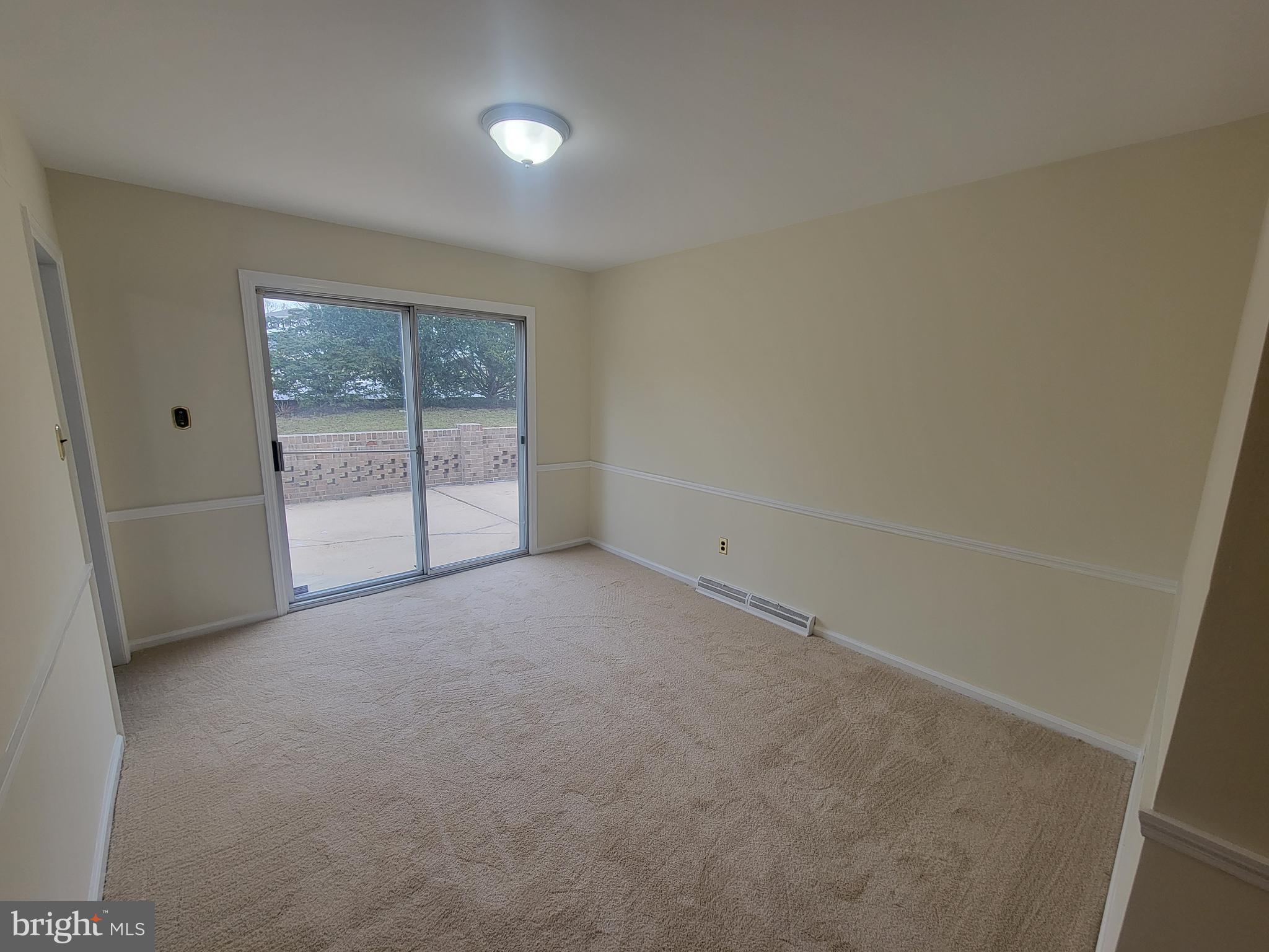 40 Vansant Road Newark, DE 19711 - Photo 13 of 19 Formal Dining Room