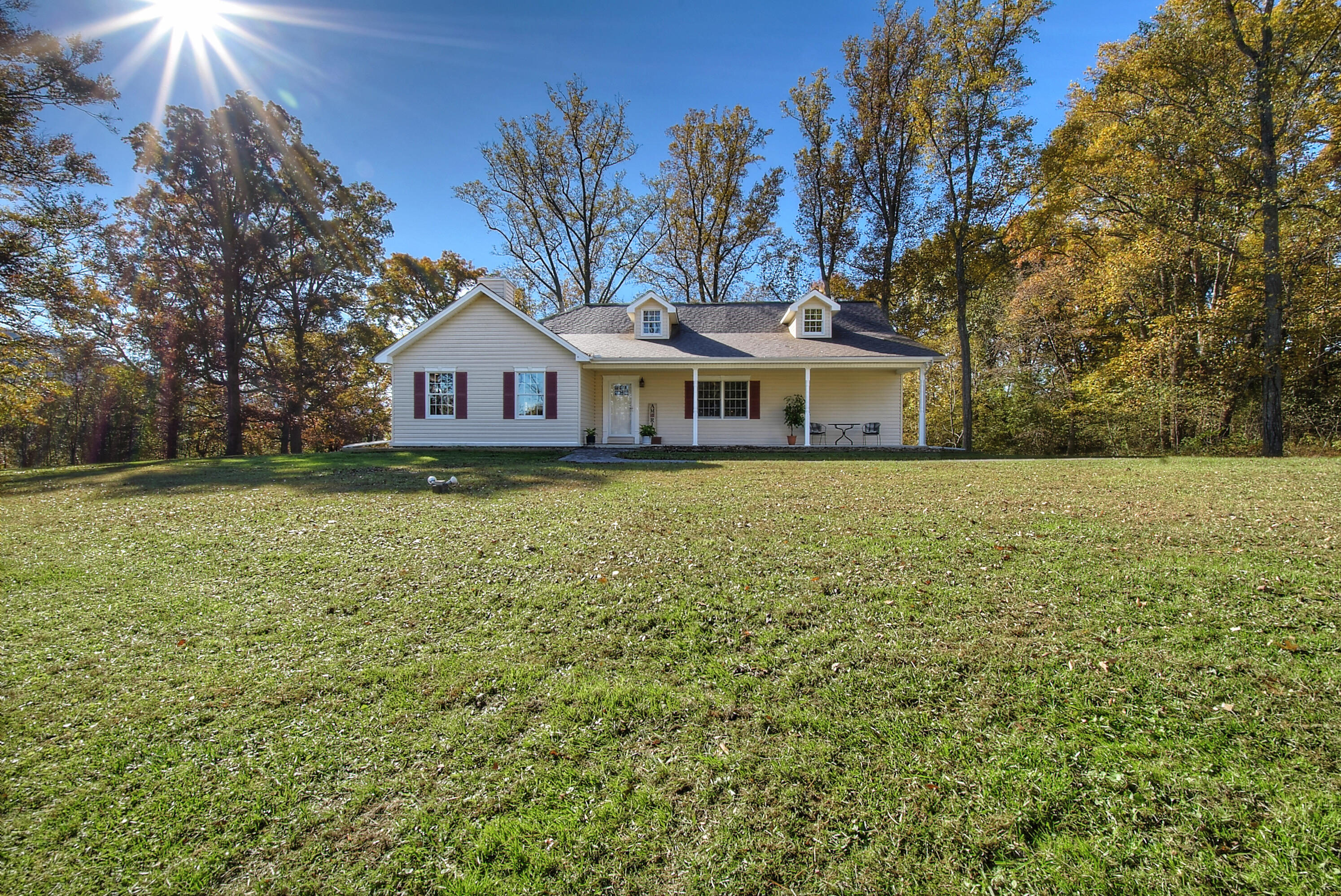 215 Bill Jones Road Jonesborough, TN 37659 - Photo 2 of 64 1
