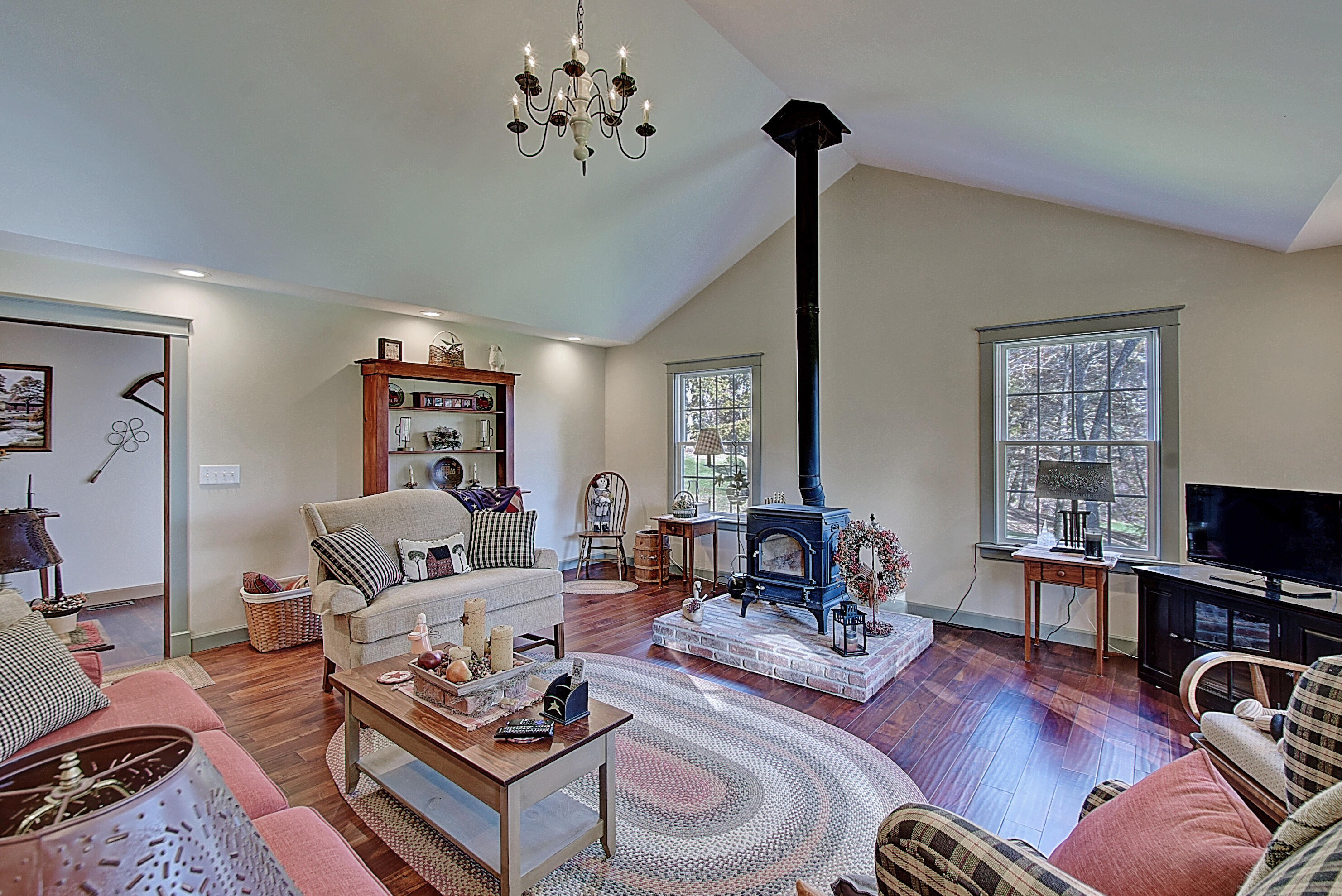 215 Bill Jones Road Jonesborough, TN 37659 - Photo 14 of 64 DSC_0028And8more_1