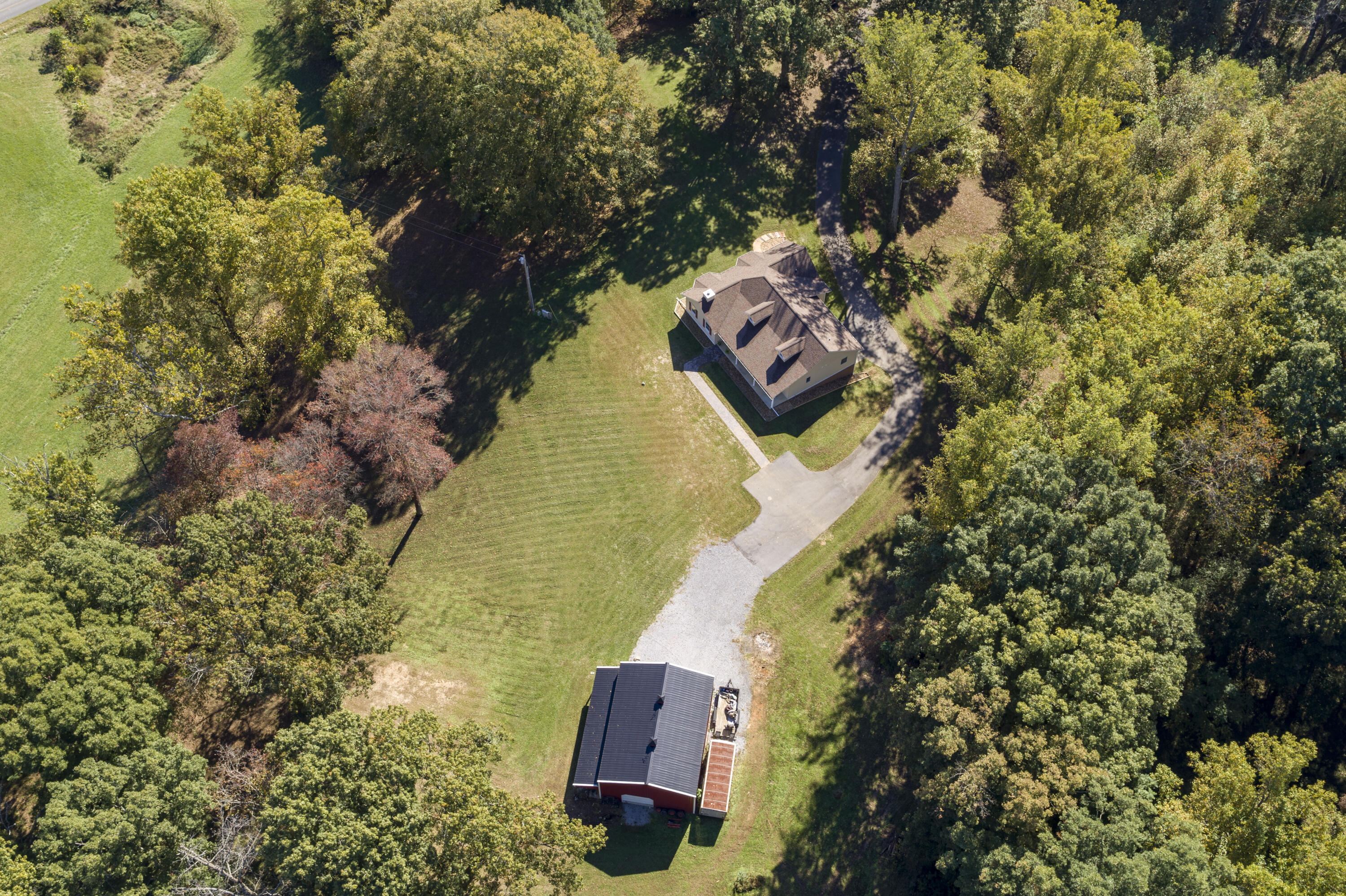 215 Bill Jones Road Jonesborough, TN 37659 - Photo 3 of 64 BillJ--15