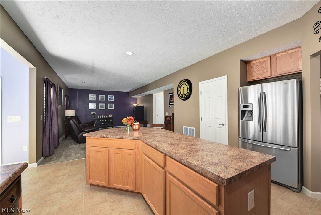 200 Stone Ridge Way Berea, OH 44017 - Photo 19 of 33 Kitchen