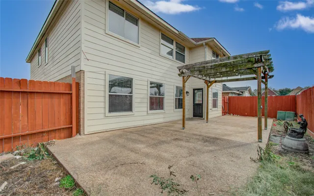 $2,500 | 13114 Sleepy Creek Meadows, Houston, TX 77083