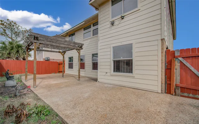 $2,500 | 13114 Sleepy Creek Meadows, Houston, TX 77083