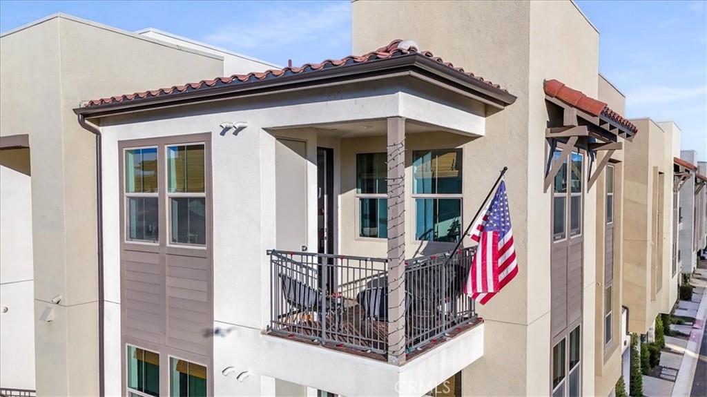 1201 Lasso Way Rancho Mission Viejo, CA 92694 - Photo 11 of 54 a front view of a house with entryway and front door