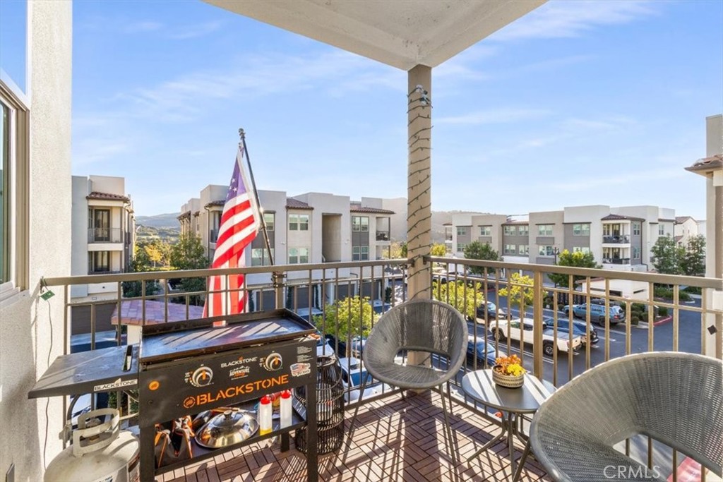 1201 Lasso Way Rancho Mission Viejo, CA 92694 - Photo 10 of 54 a view of outdoor space with seating